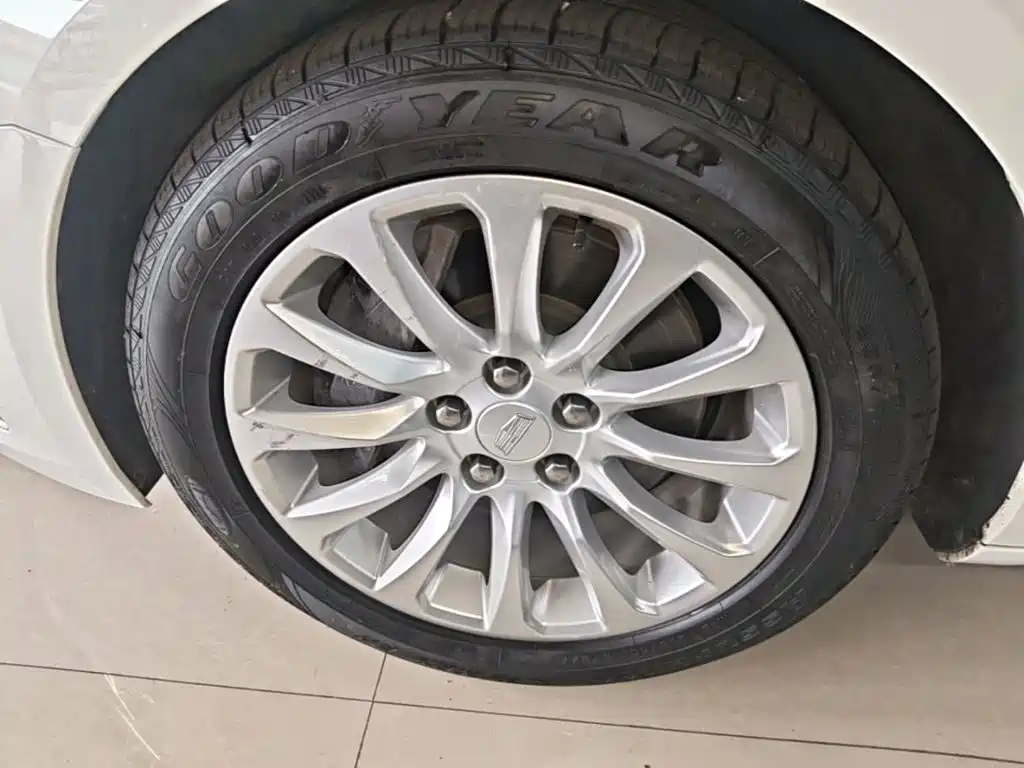 Cadillac XTS — миниатюра 23