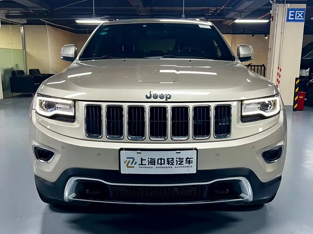 Jeep Grand Cherokee (Import) — миниатюра 2