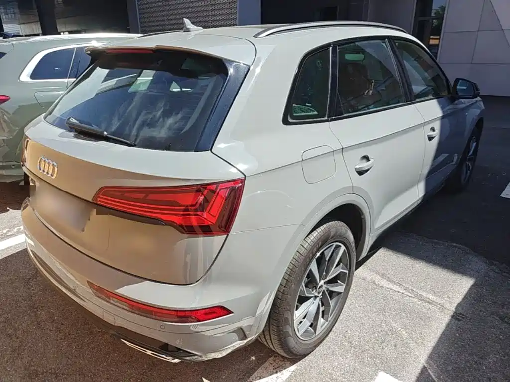 Audi Q5L — миниатюра 7