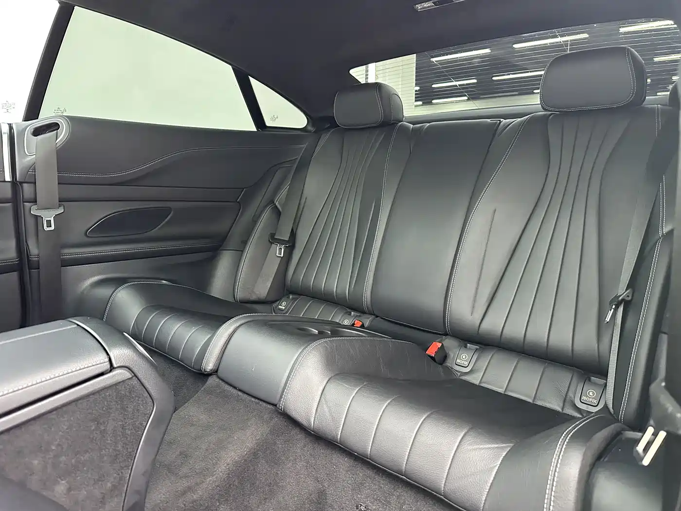 Mercedes-Benz E-Class id 4622675 из Китая 17