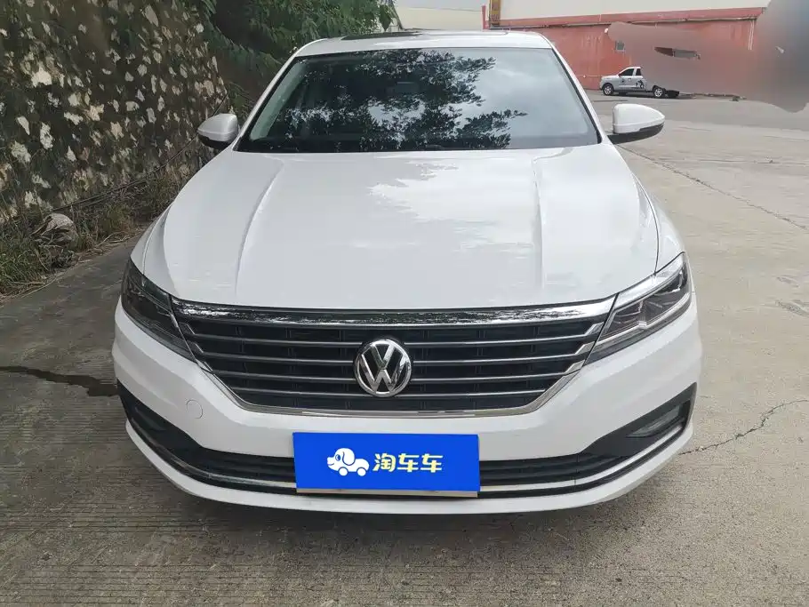 Volkswagen Lavida — миниатюра 2