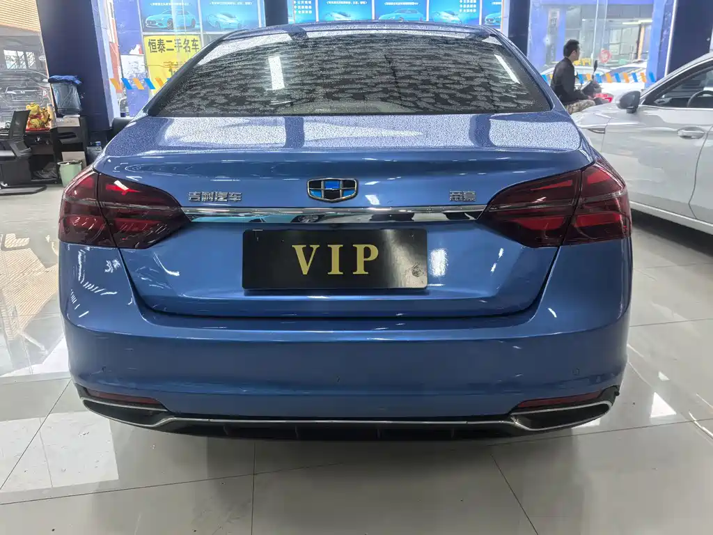 Geely Emgrand — миниатюра 6