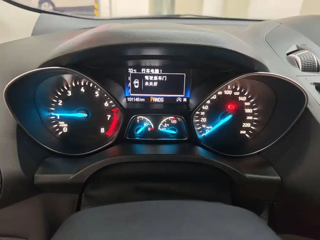 Ford Kuga — миниатюра 12