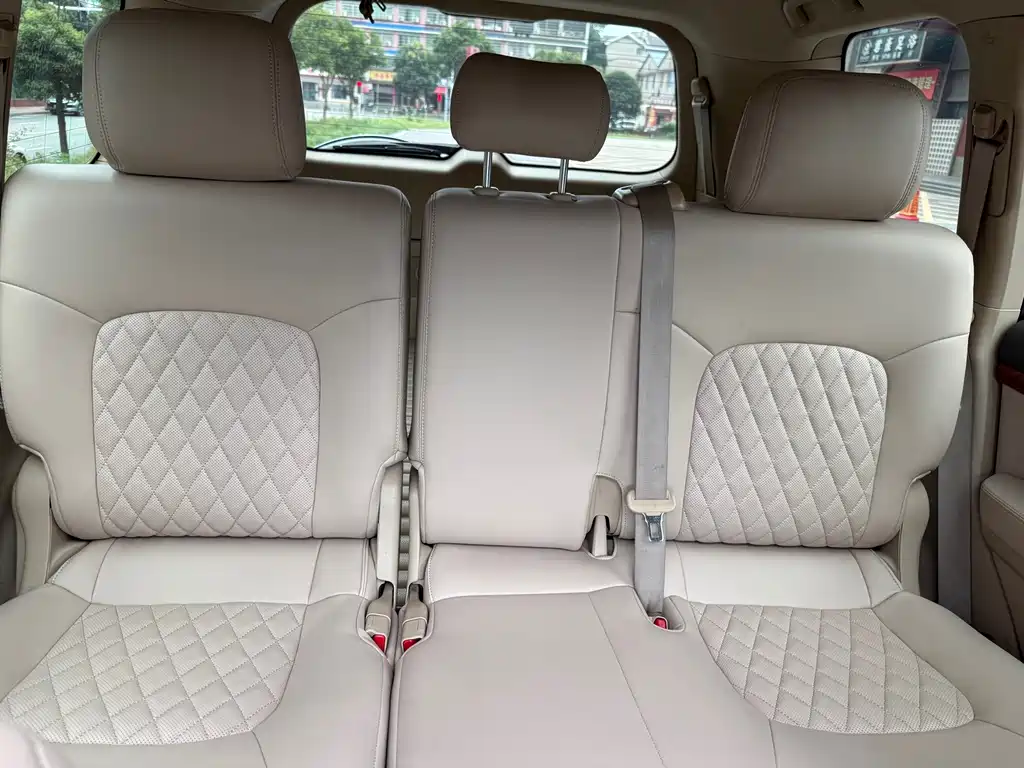 Toyota Land Cruiser — миниатюра 8