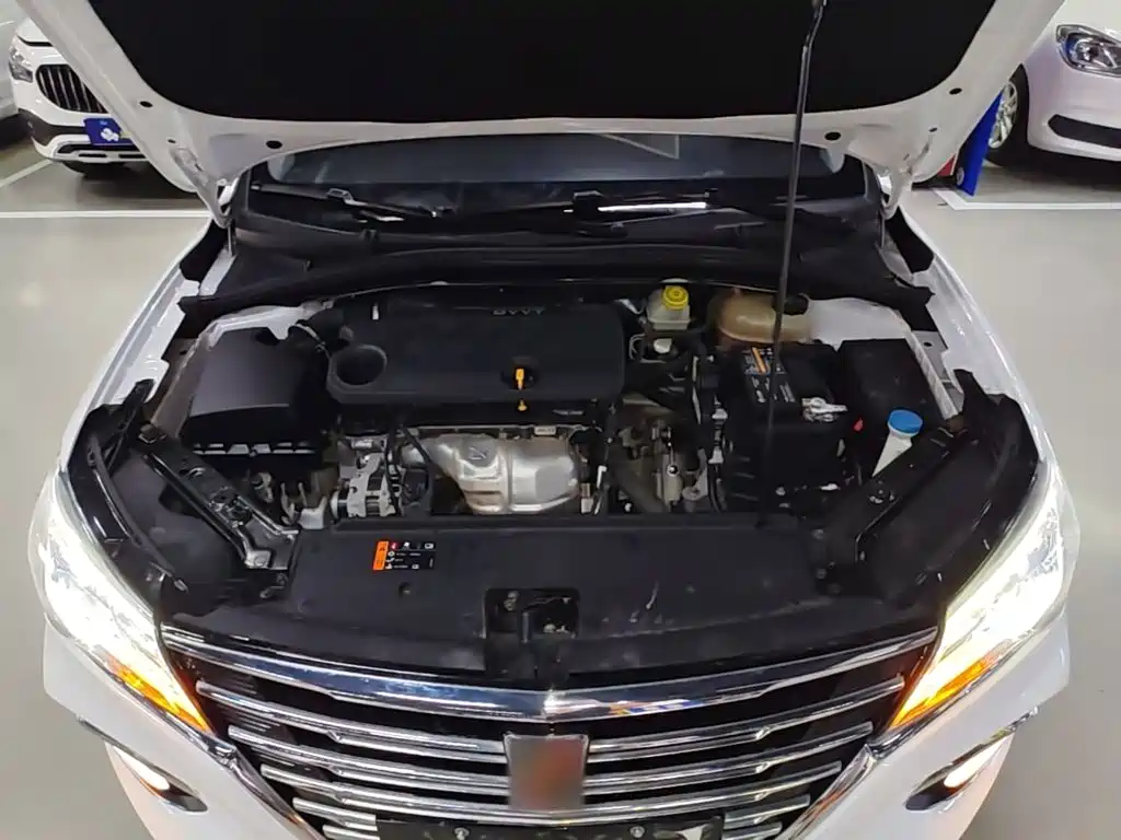 Roewe i5 — миниатюра 20