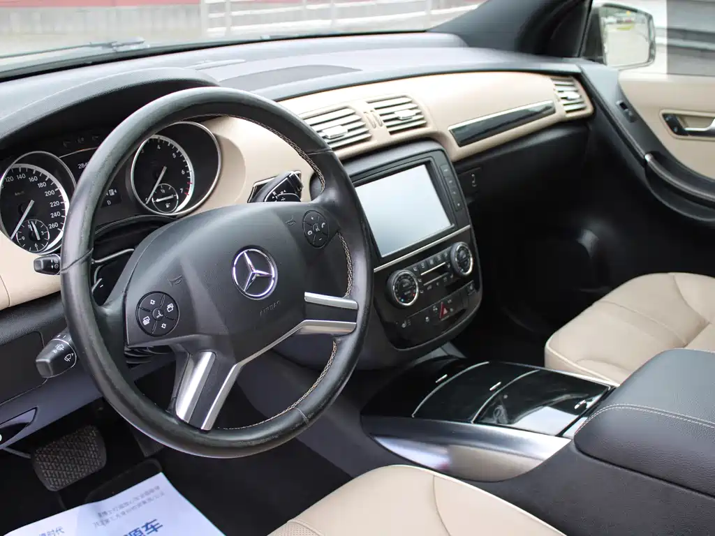 Mercedes-Benz R-Class — миниатюра 19