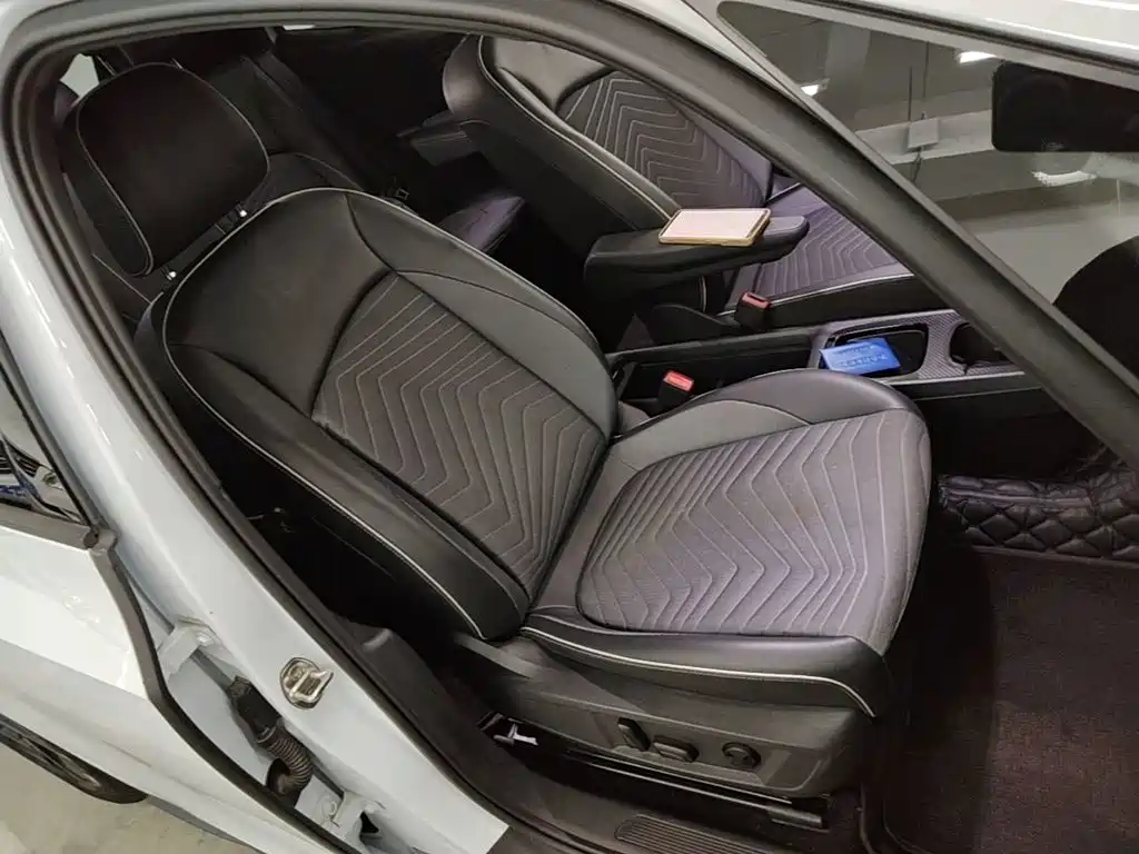 Volkswagen ID.3 — миниатюра 25