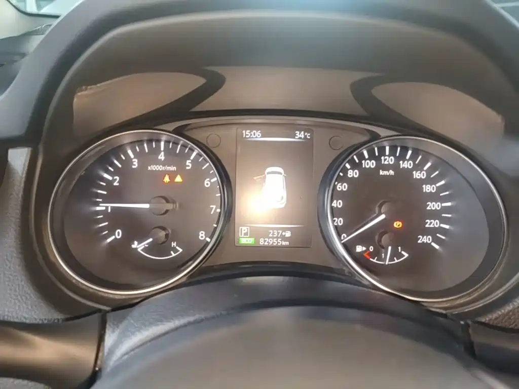 Nissan Qashqai — миниатюра 12