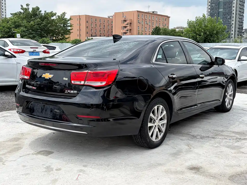 Chevrolet Malibu — миниатюра 4
