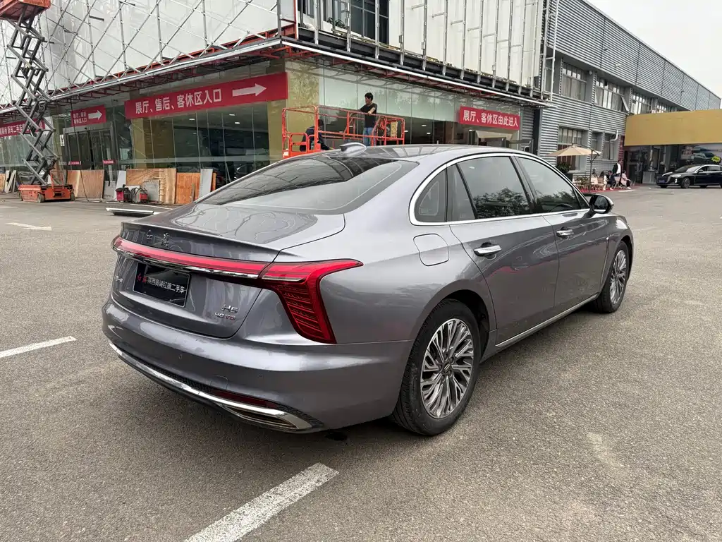 Hongqi Hongqi H5 — миниатюра 9