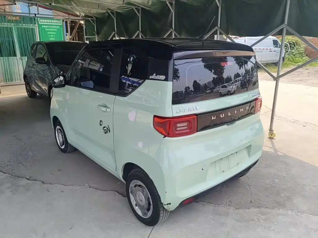 Wuling MINIEV — миниатюра 5