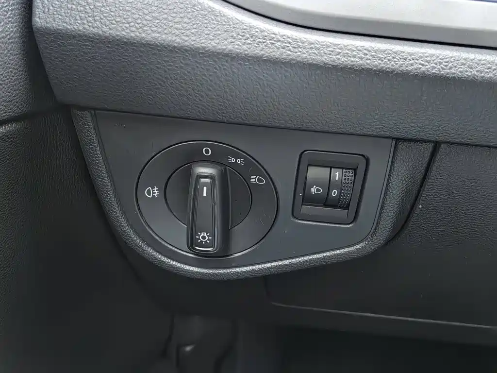 Volkswagen Polo — миниатюра 21