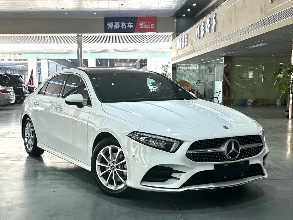 Mercedes-Benz A-Class — миниатюра 4