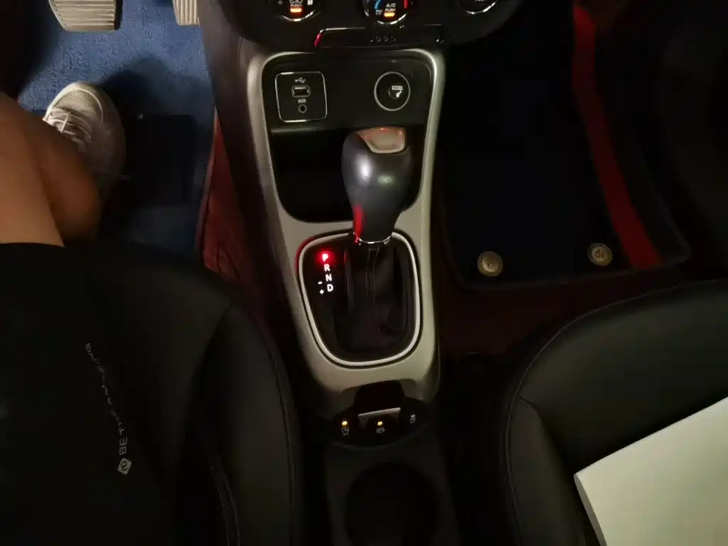 Jeep Compass — миниатюра 14