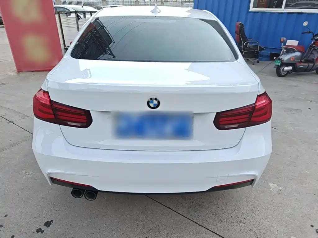 BMW 3 Series — миниатюра 6