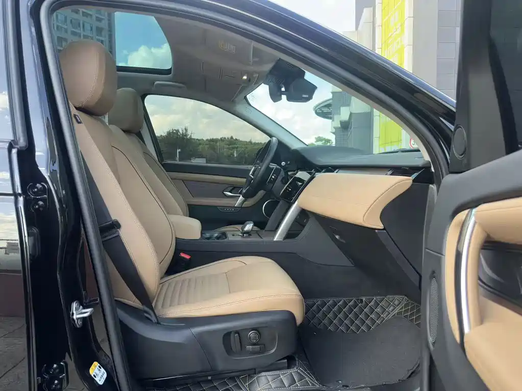 Land Rover Discovery Sport — миниатюра 11