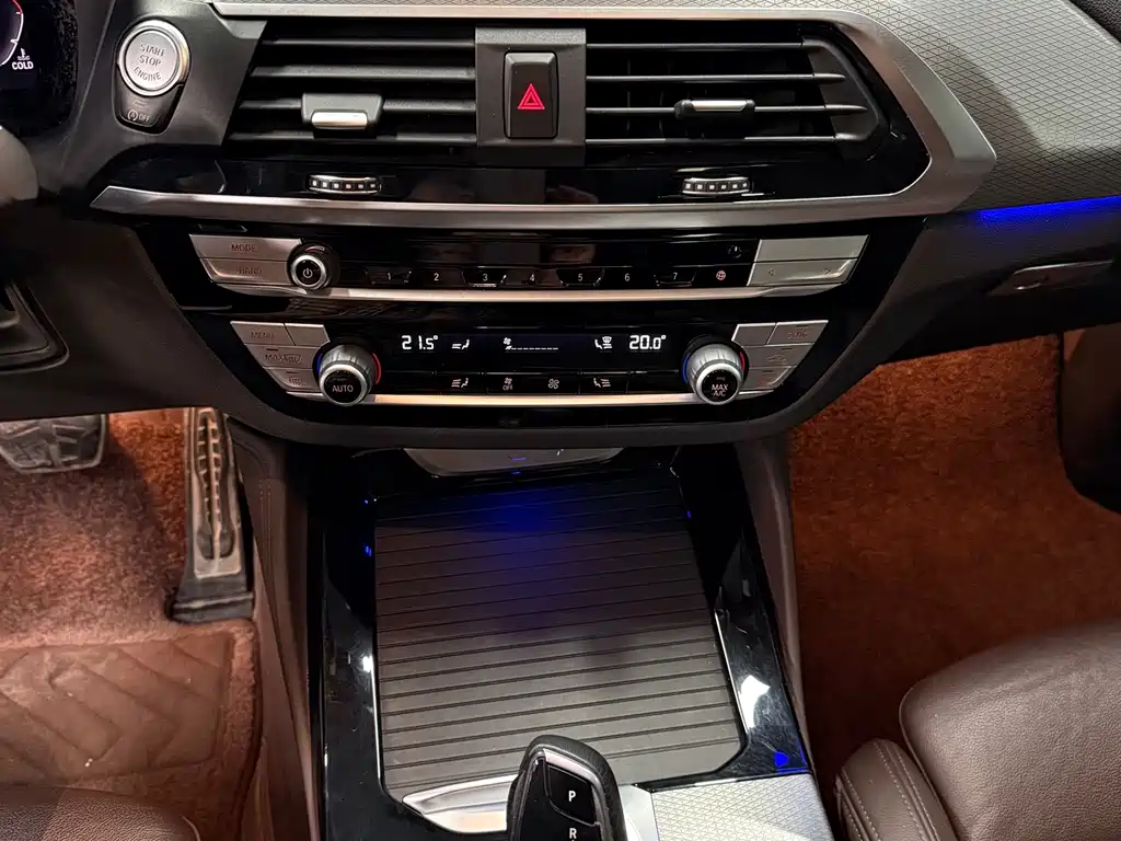 BMW X4 — миниатюра 15