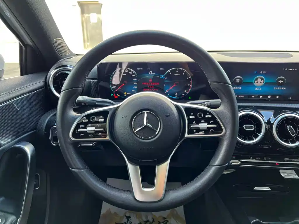 Mercedes-Benz A-Class — миниатюра 13