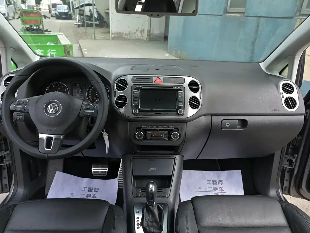 Volkswagen Golf (Import) — миниатюра 5