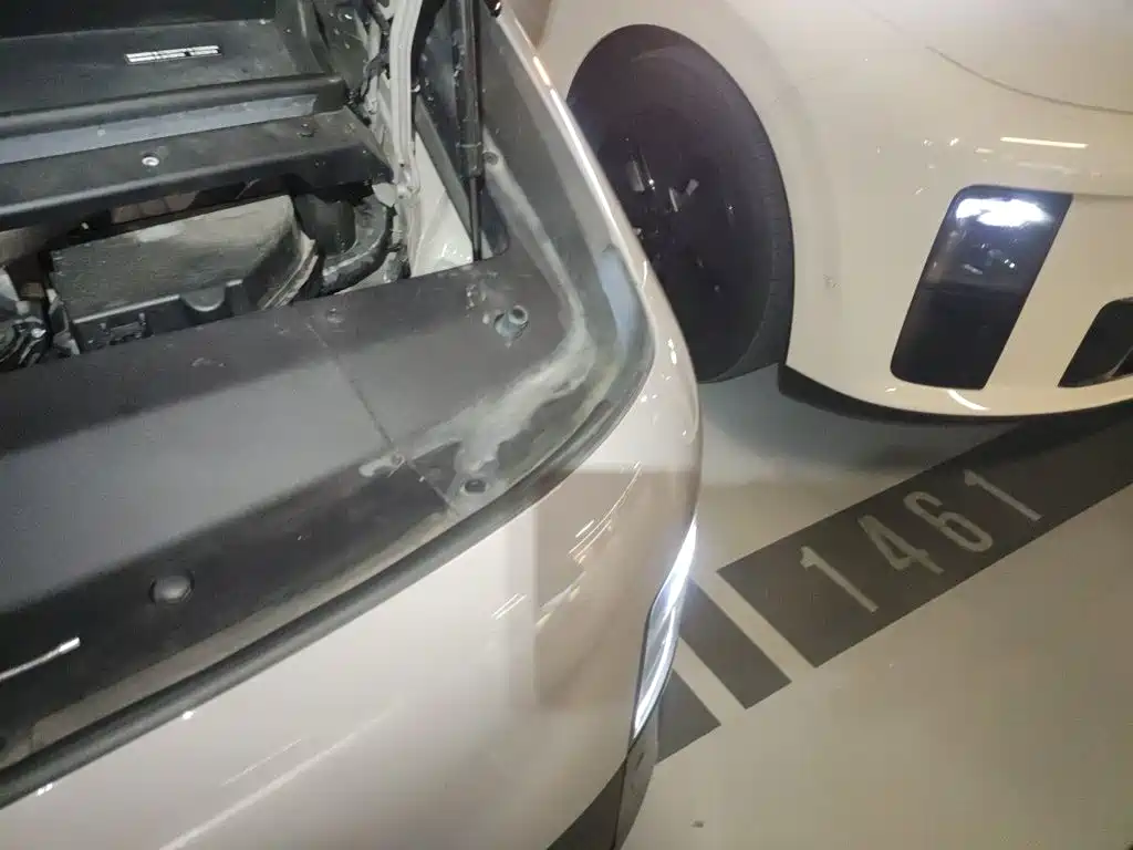 Li Auto Li MEGA — миниатюра 23
