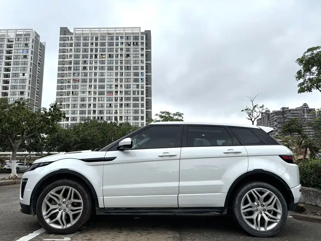 Land Rover Evoque — миниатюра 4
