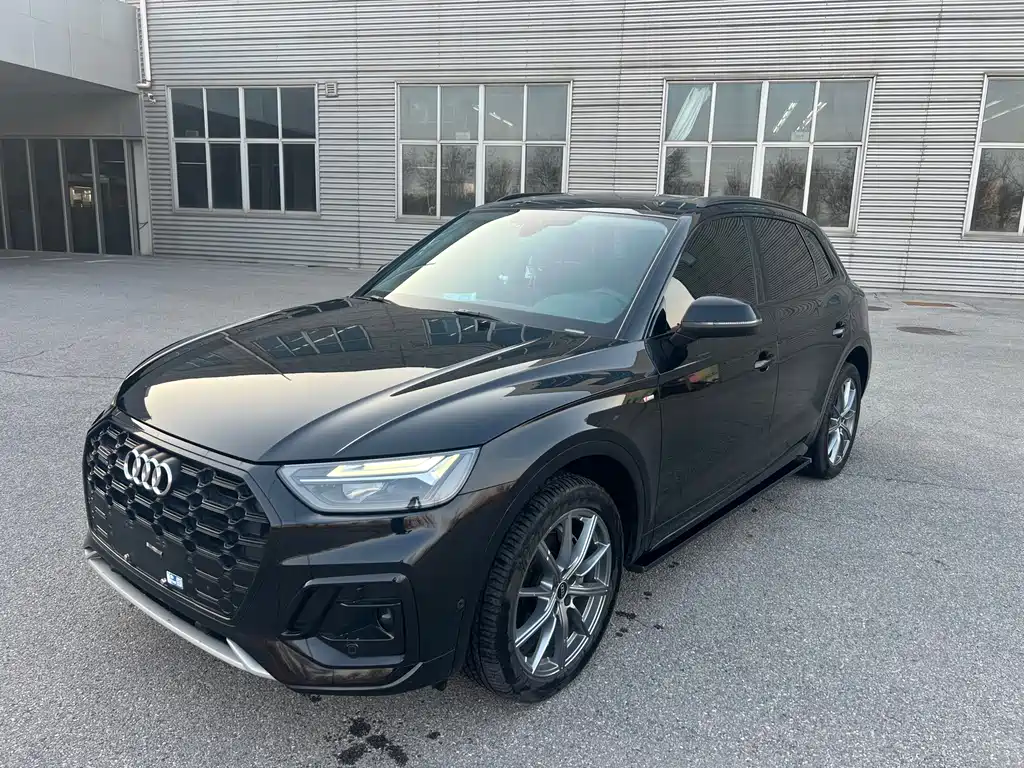 Audi Q5L 2022