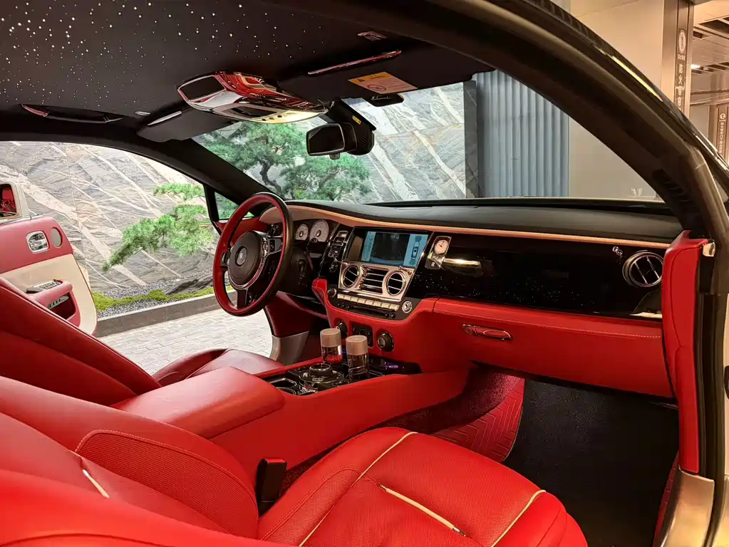 Rolls-Royce Wraith — миниатюра 8