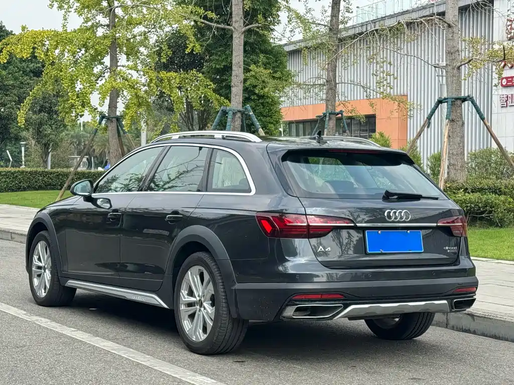 Audi A4 (Import) — миниатюра 4