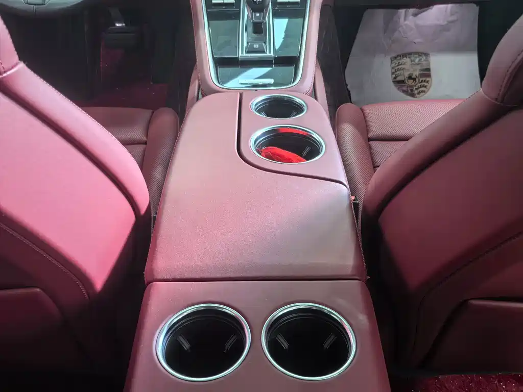 Porsche Panamera — миниатюра 12