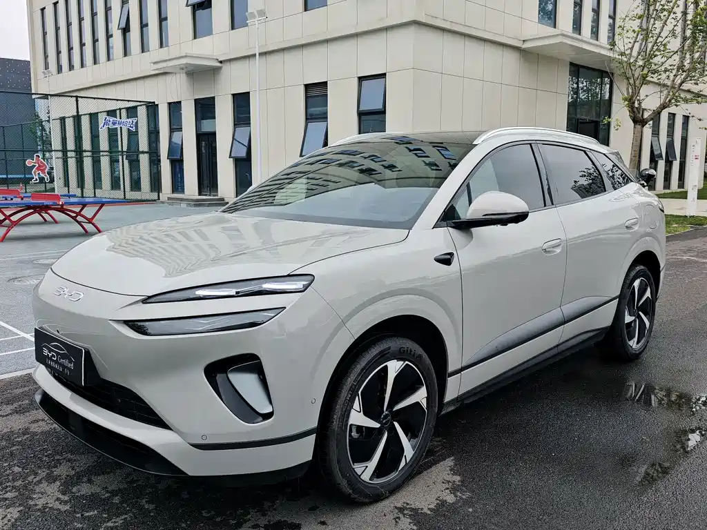 BYD Sealion 06