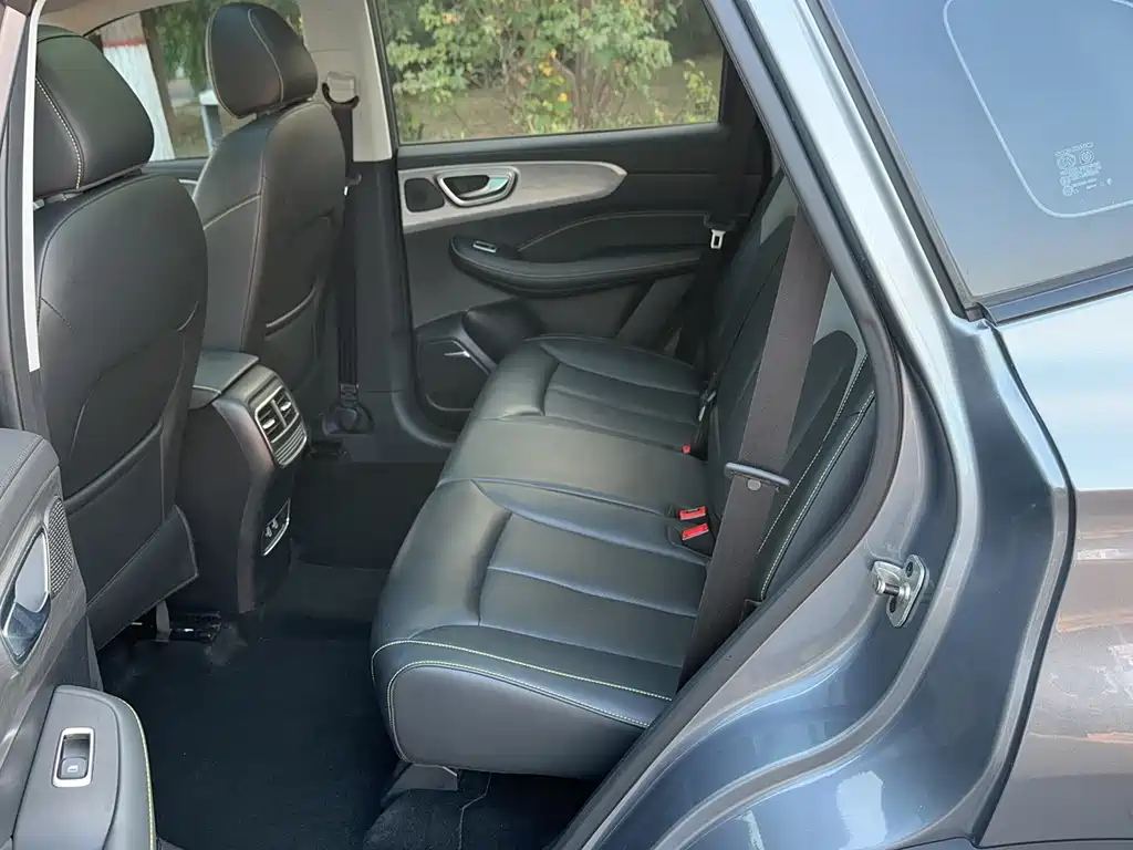 Roewe RX5 — миниатюра 16