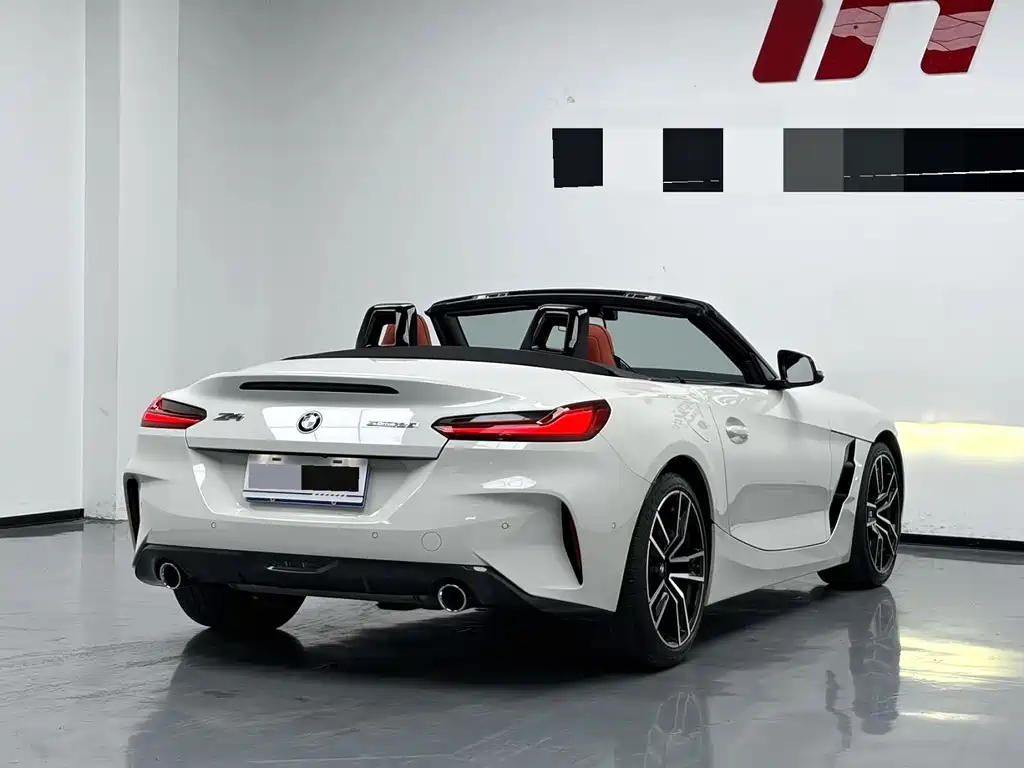BMW Z4 — миниатюра 9