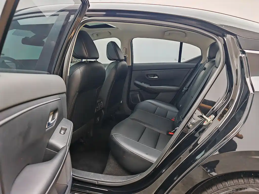 Nissan Sylphy — миниатюра 17
