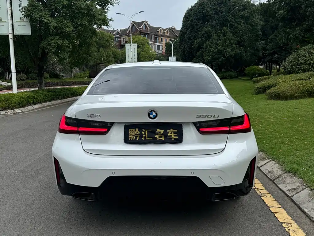 BMW 3 Series — миниатюра 3