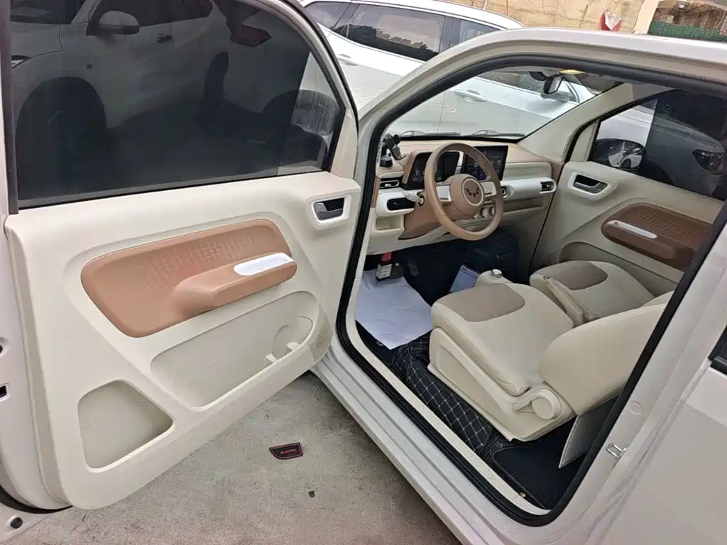 Wuling MINIEV — миниатюра 16