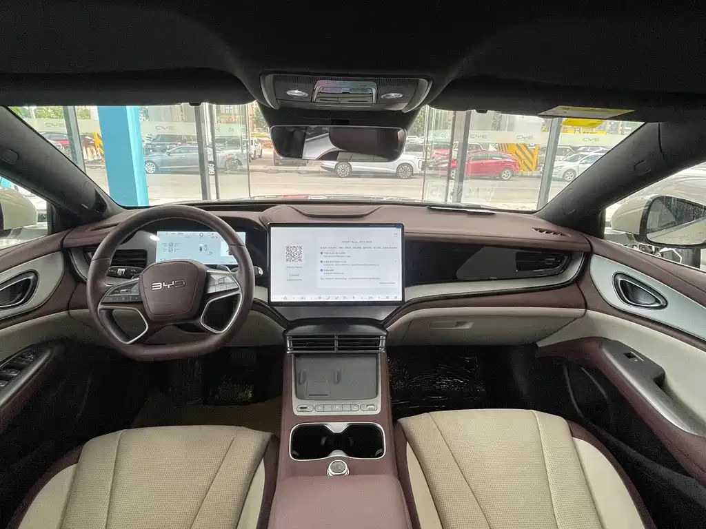BYD Seal 07 DM-i — миниатюра 13