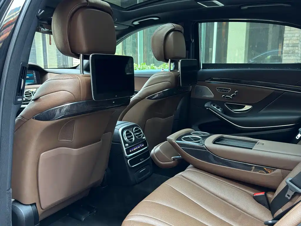 Mercedes-Benz S-Class — миниатюра 5