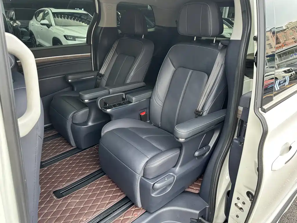 GAC M8 2021 390T Luxury