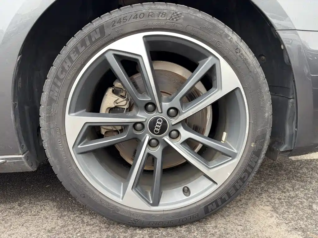 Audi A4L — миниатюра 13