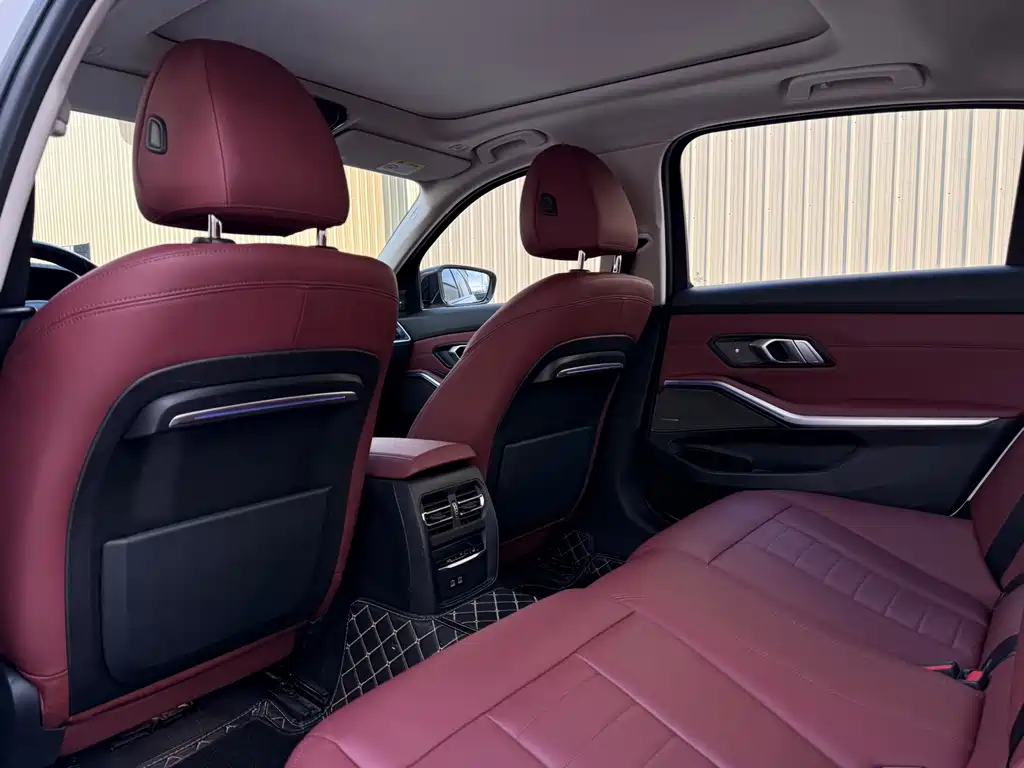 BMW 3 Series — миниатюра 21