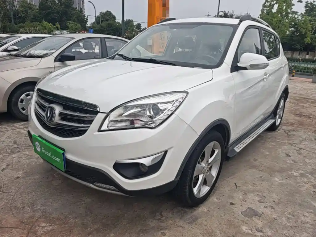 Changan CS35 2016 1.6L MT Luxury IV