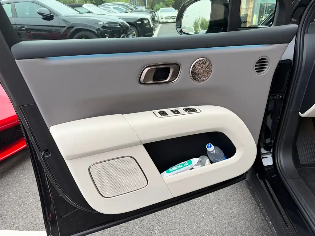Li Auto Li i6 — миниатюра 3