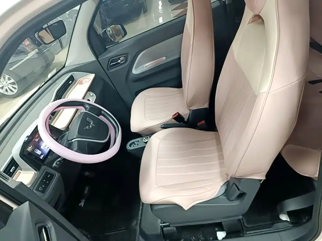 Wuling MINIEV — миниатюра 15