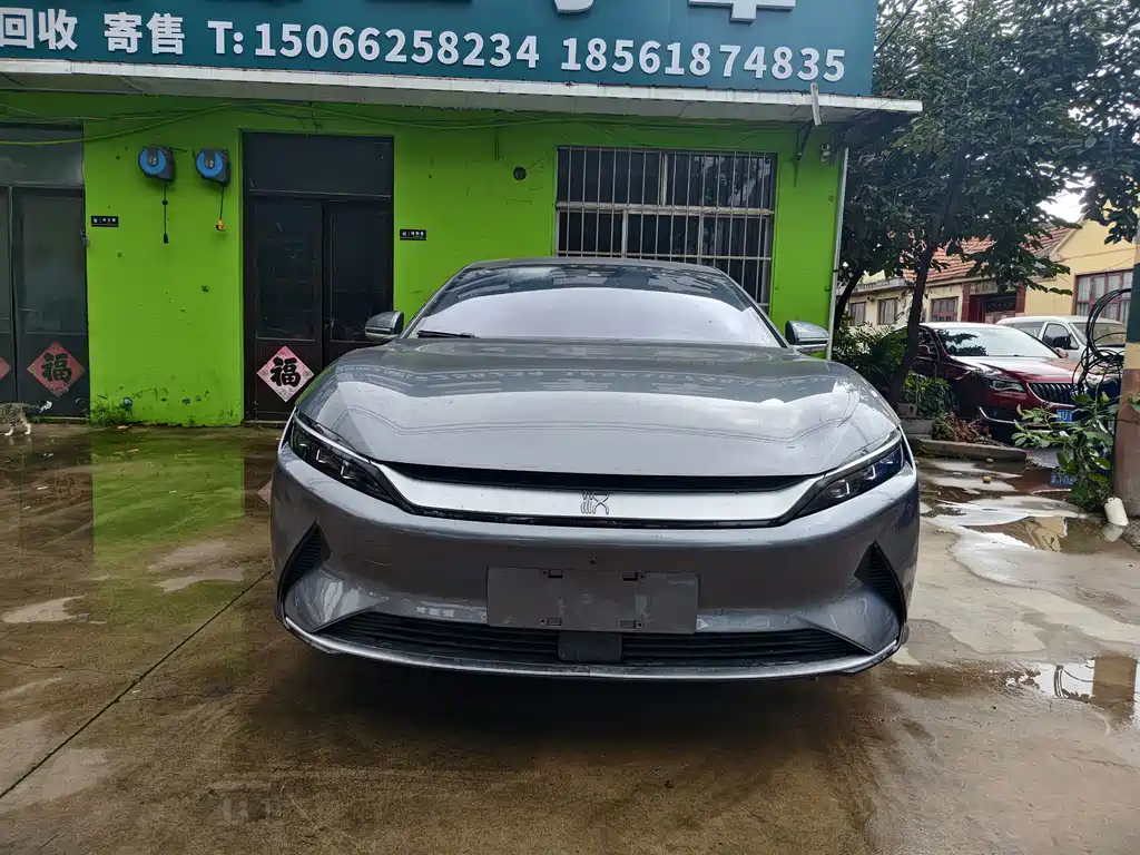 BYD Han — миниатюра 2