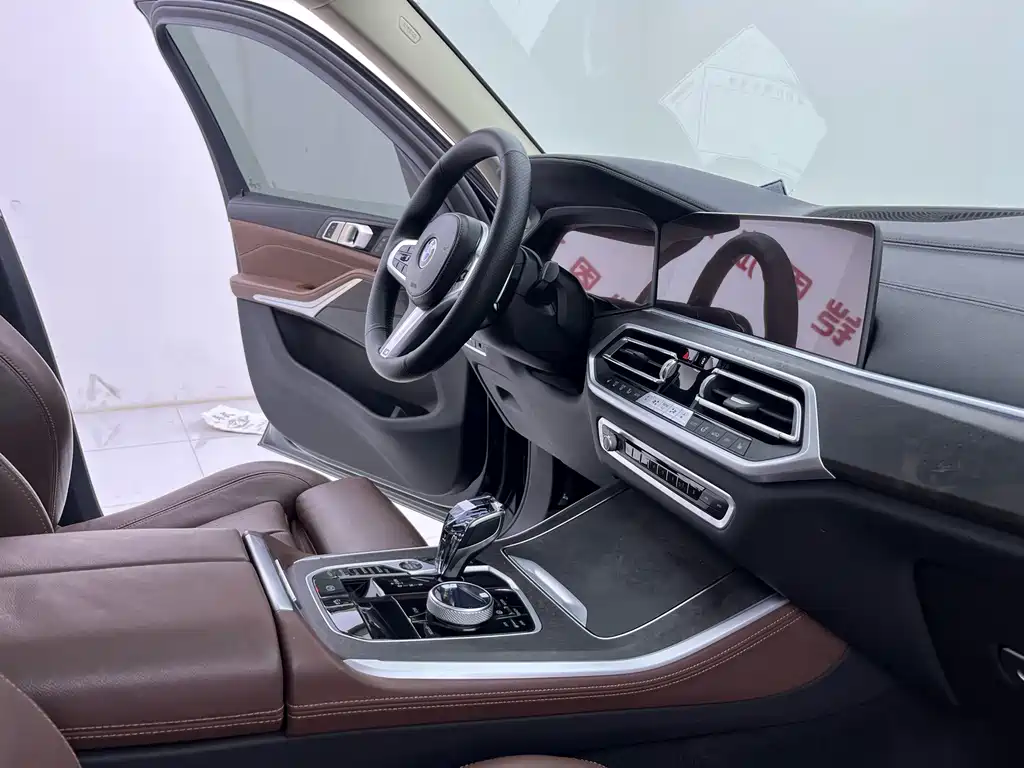 BMW X5 (Import) — миниатюра 16