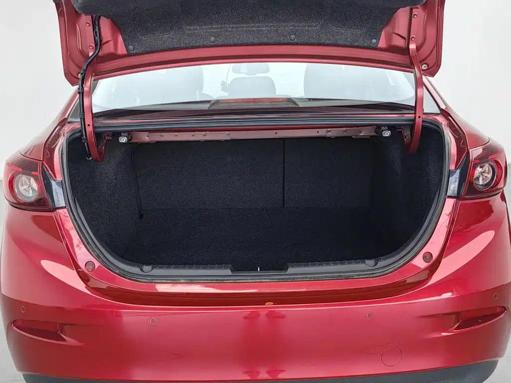 Mazda 3 Axela — миниатюра 16