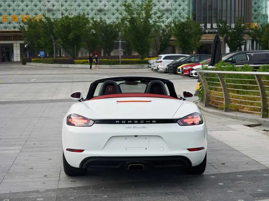 Porsche 718 2018 Boxster 2.0T