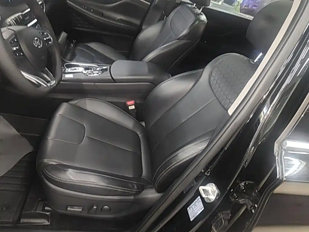 Hyundai Santa Fe — миниатюра 15