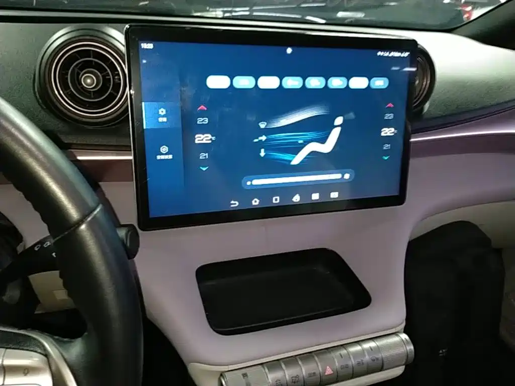 BYD Dolphin — миниатюра 13
