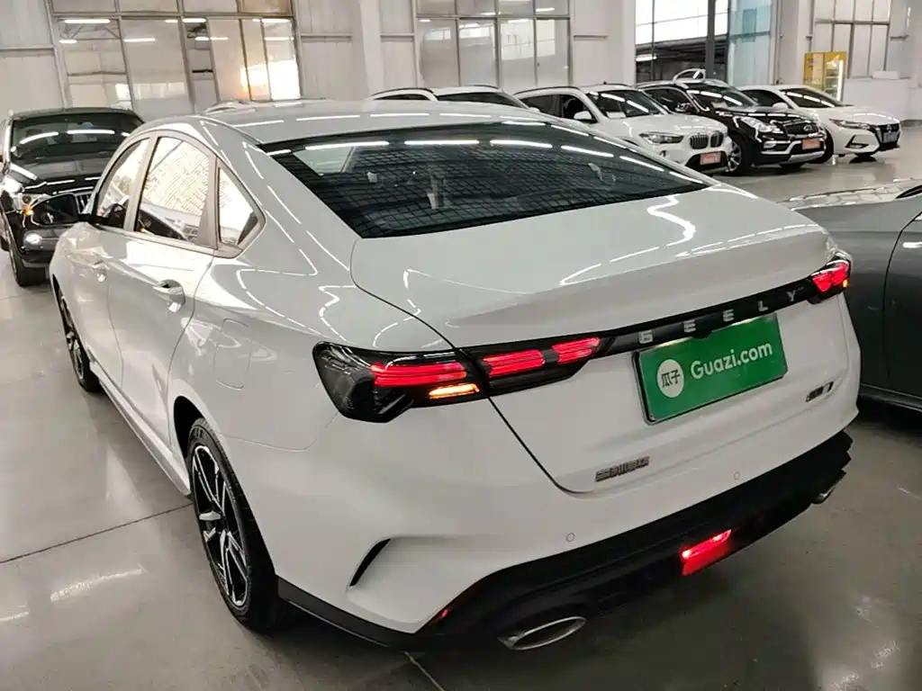 Geely Binrui — миниатюра 5